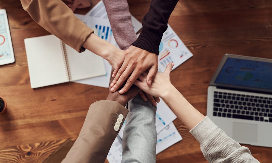 HR consultant branding