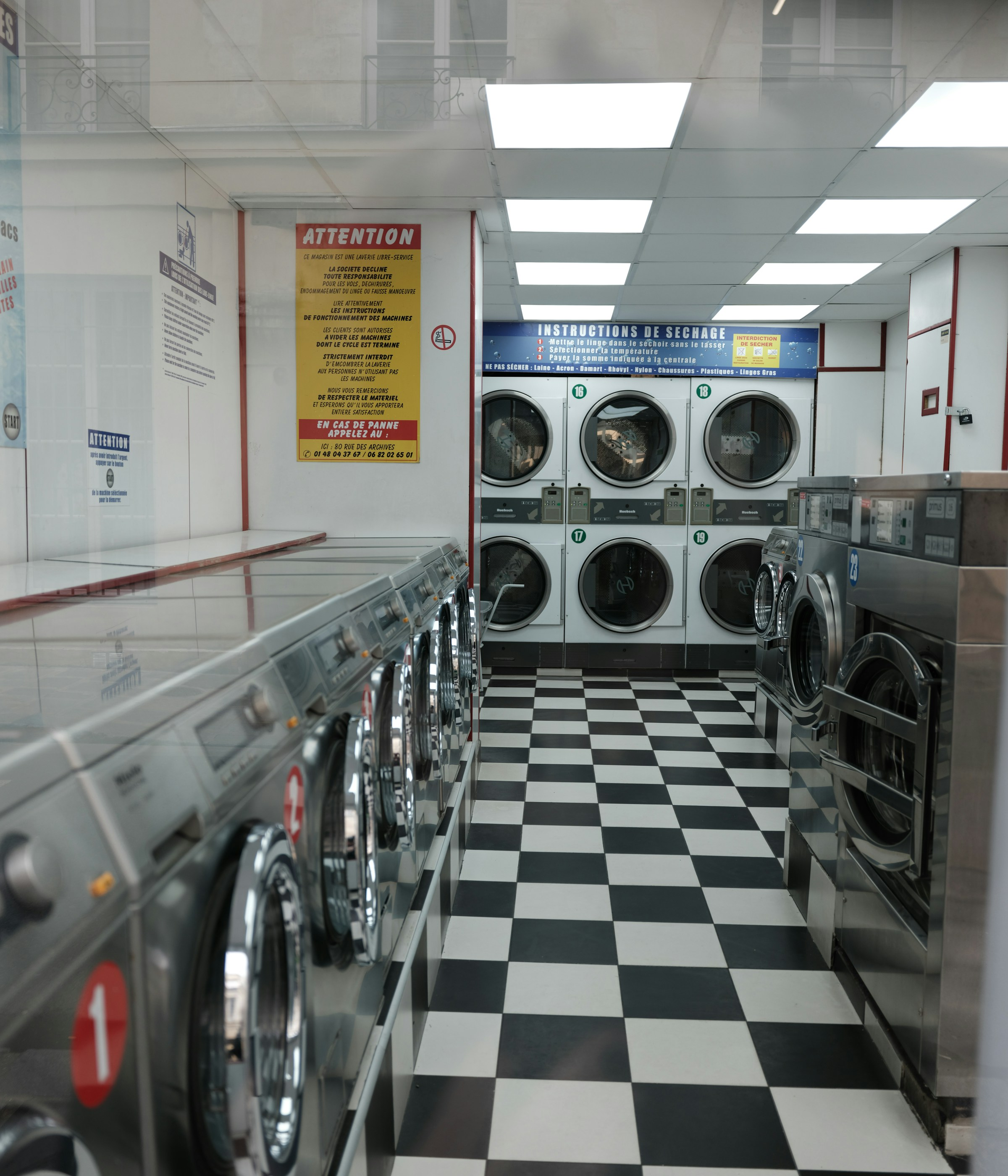 Professional laundry business storefront and branding