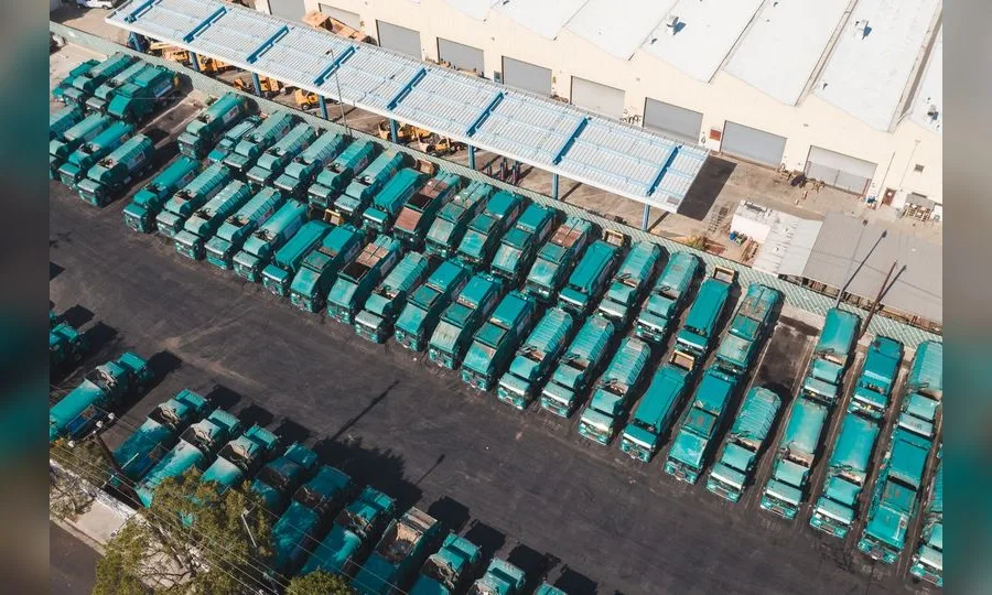Row of commercial fleet trucks for fleet based businesses logo design
