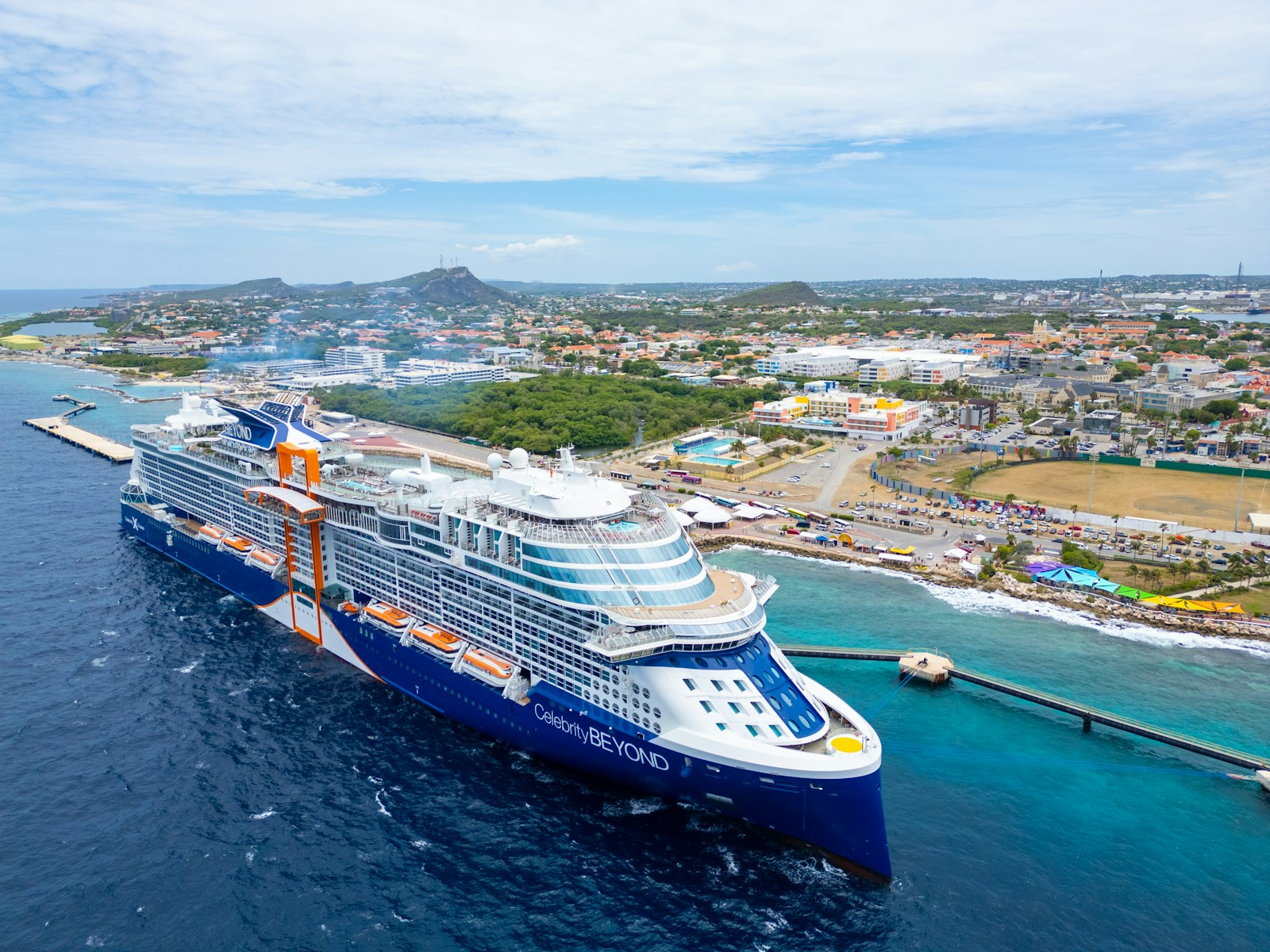 Cruise travel business branding
